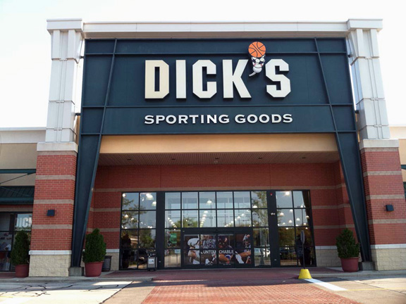 DICK'S Sporting Goods Store in Arlington Heights, IL | 266