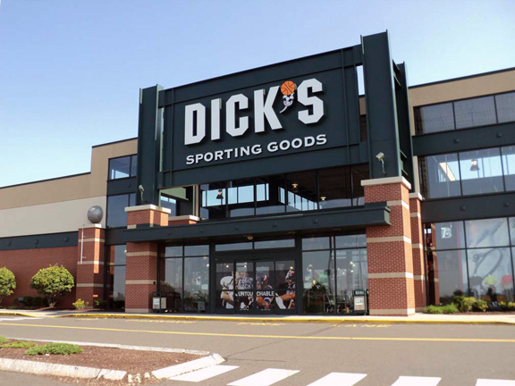 sorting Dick goods s