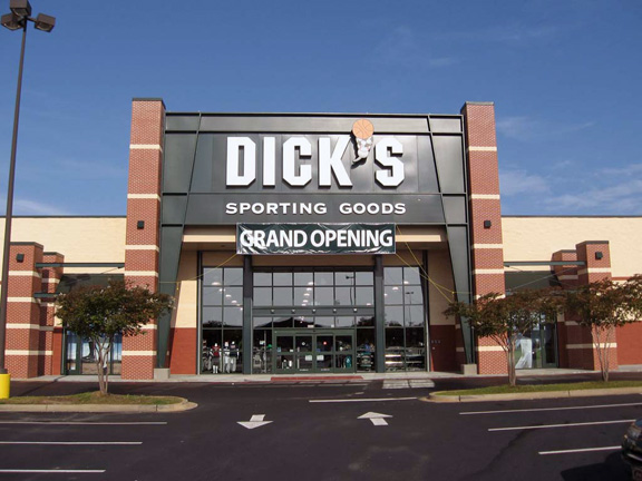 Dick Sport Store 47