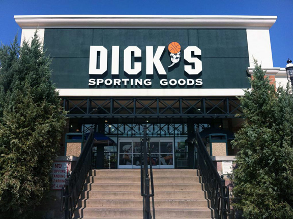 Store front of DICK'S Sporting Goods store in State College, PA