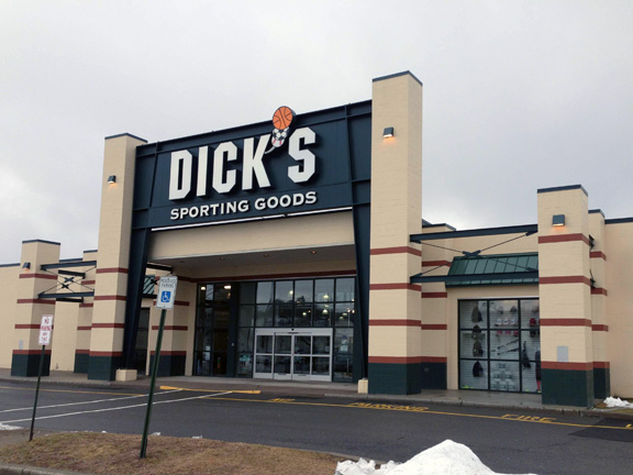 Store front of DICK'S Sporting Goods store in Kingston, NY