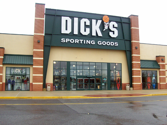 Store front of DICK'S Sporting Goods store in Salisbury, MD