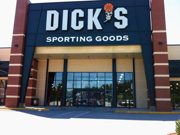 Store front of DICK'S Sporting Goods store in Florence, SC