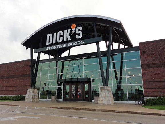 dick's sporting goods shoe department