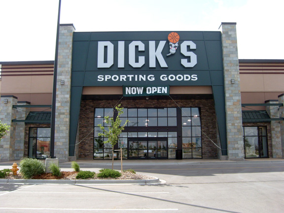 Store front of DICK'S Sporting Goods store in Brighton, CO